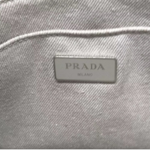 PRADA Canapa + COA - Picture 7 of 17